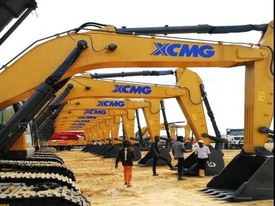 2021年1 6月我國工程機(jī)械進(jìn)出口貿(mào)易額為171.18億美元,同比增長47.9 ,工業(yè)車輛和挖掘機(jī)出口量占比最大